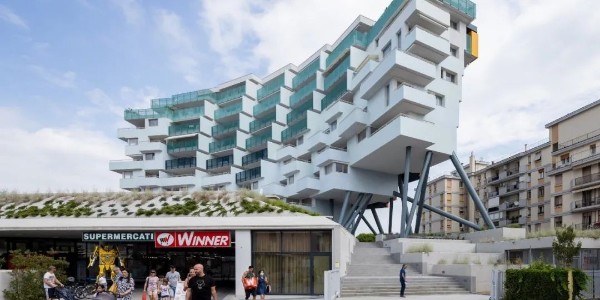 向上生長！ELASTICOFarm 在意大利鋼柱森林上設(shè)計(jì)住宅公寓