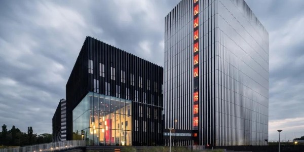 簡(jiǎn)簡(jiǎn)單單的 36 例建筑立面